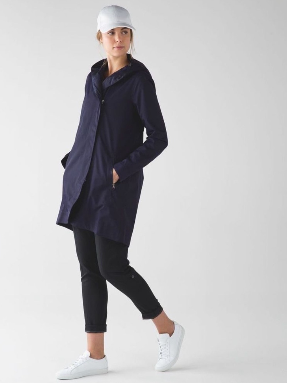 Lululemon Savasana Waterproof Jacket II- Blue, Size 6
